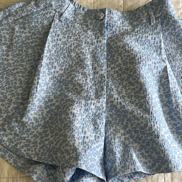 ASOS Shorts - Picture 2 of 10